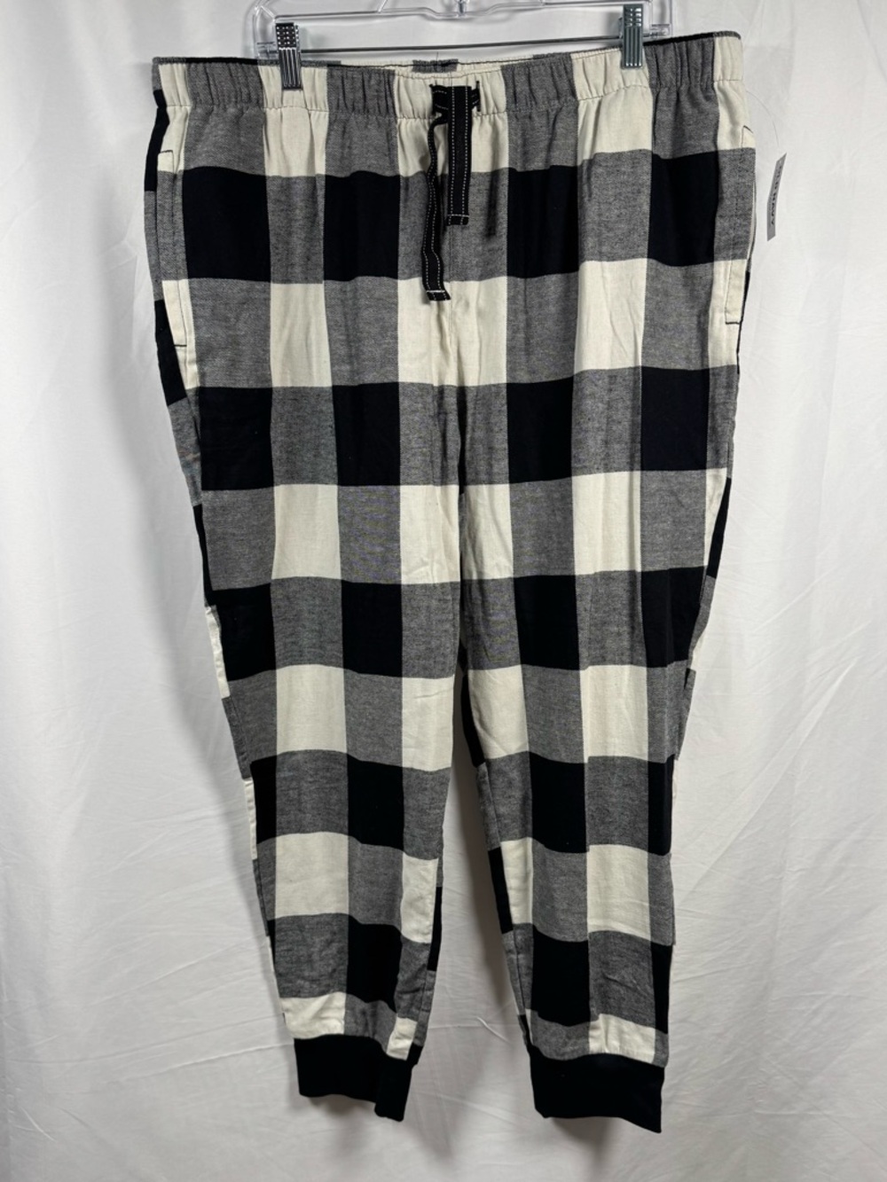 Old Navy Women's Black & Off White Buffalo Plaid Lounge Joggers XL